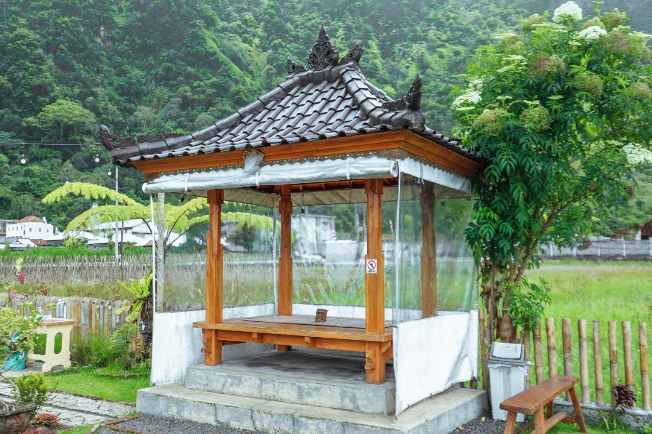 The Polumb Garden Bedugul Hotel Selemadeg Exterior foto